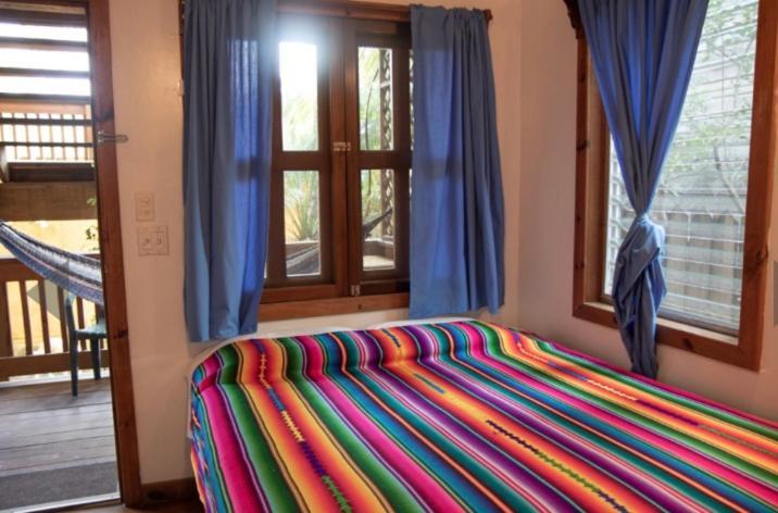 Sea Breeze Inn West End Buitenkant foto